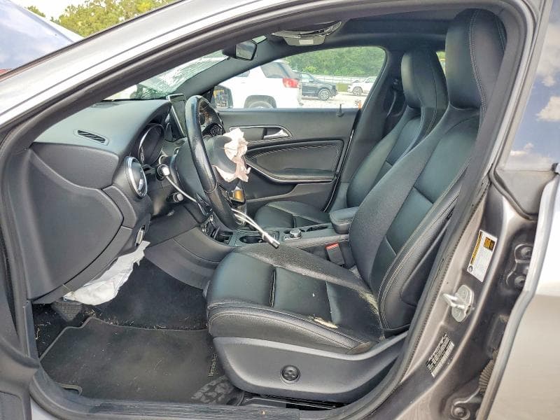2016 MERCEDES-BENZ CLA 250 7
