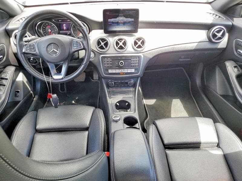 2018 MERCEDES-BENZ CLA 250 4MATIC 8