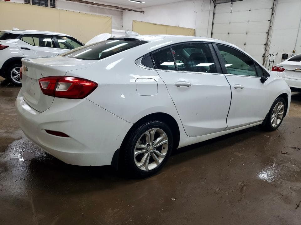 2019 CHEVROLET CRUZE LT LT 3