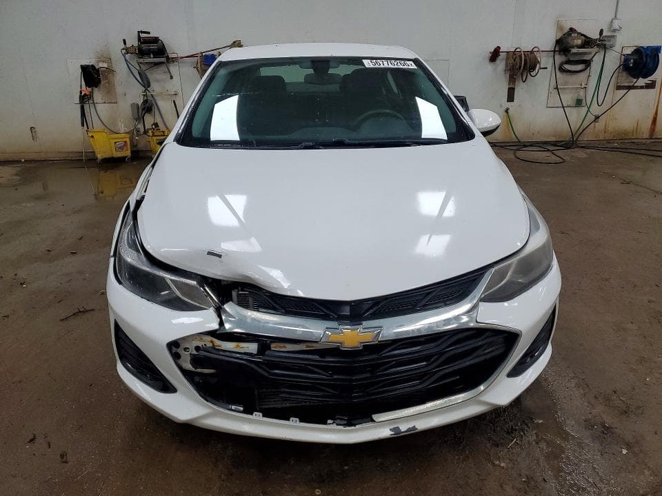 2019 CHEVROLET CRUZE LT LT 5