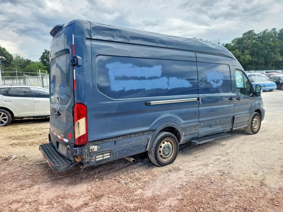 2020 FORD TRANSIT 250 DELIVERY VAN 3