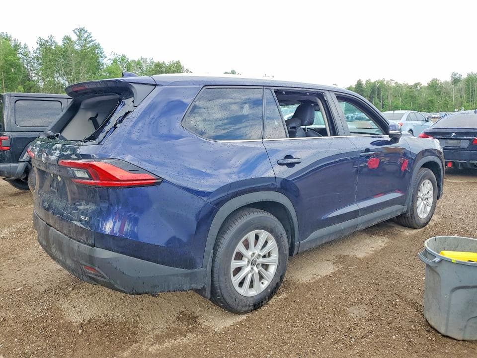2024 TOYOTA GRAND HIGHLANDER XLE XLE 3