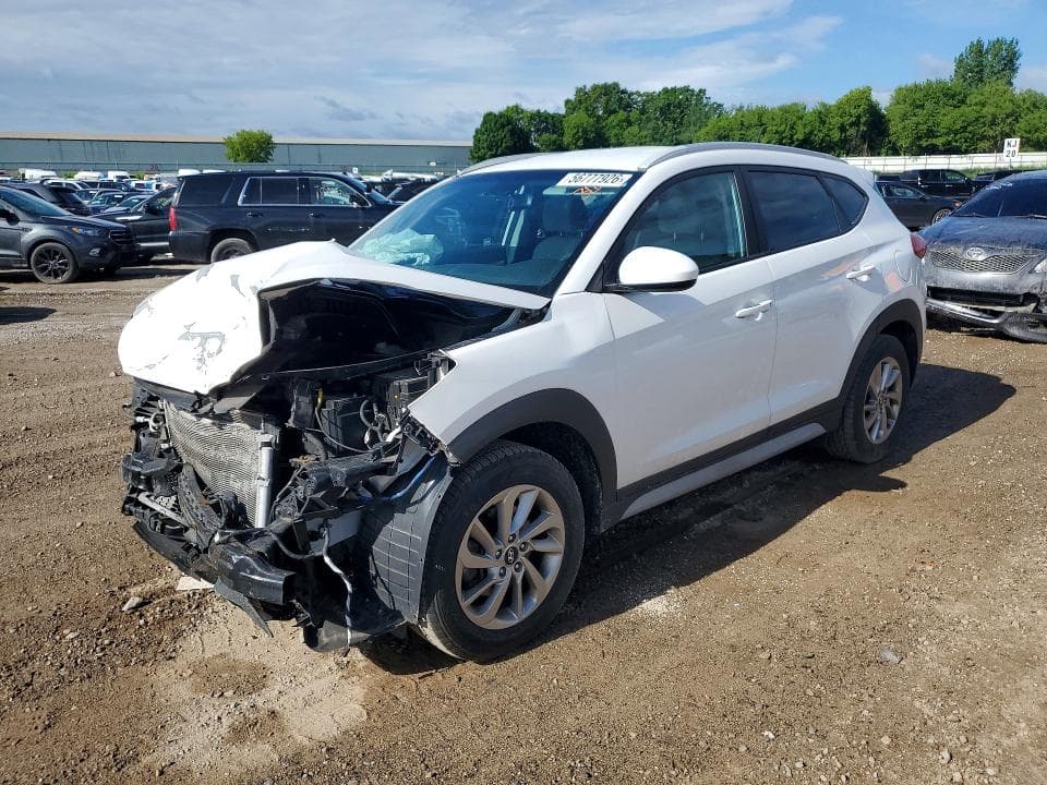 2017 HYUNDAI TUCSON SE - 1