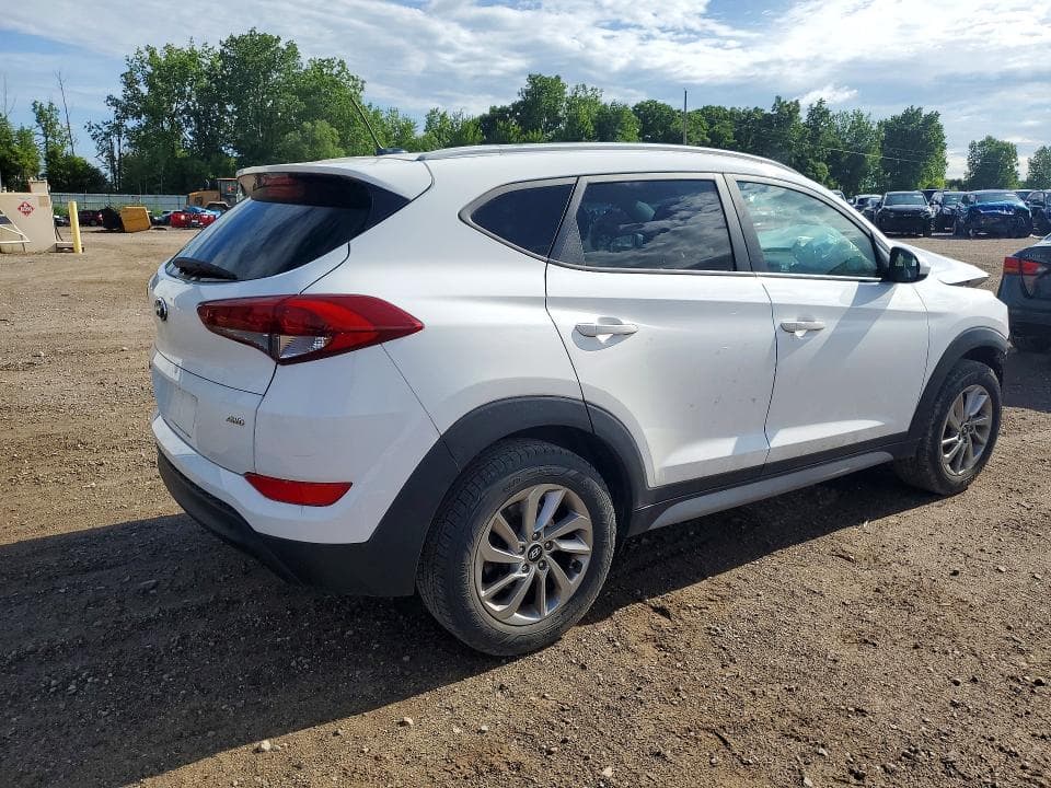2017 HYUNDAI TUCSON SE 3