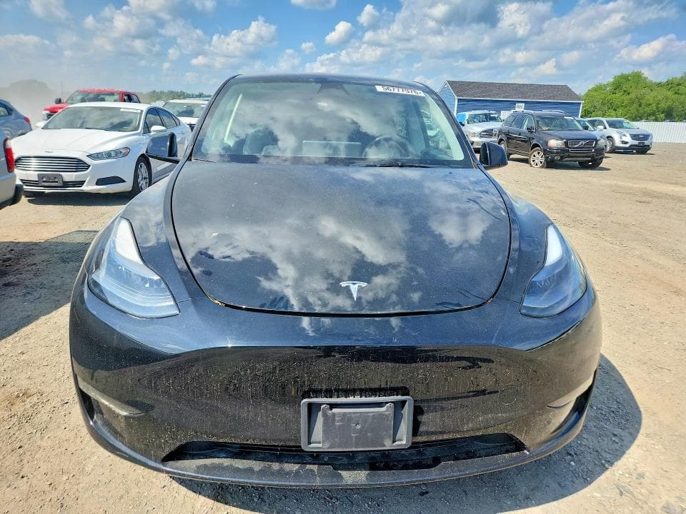 2023 TESLA MODEL Y 5