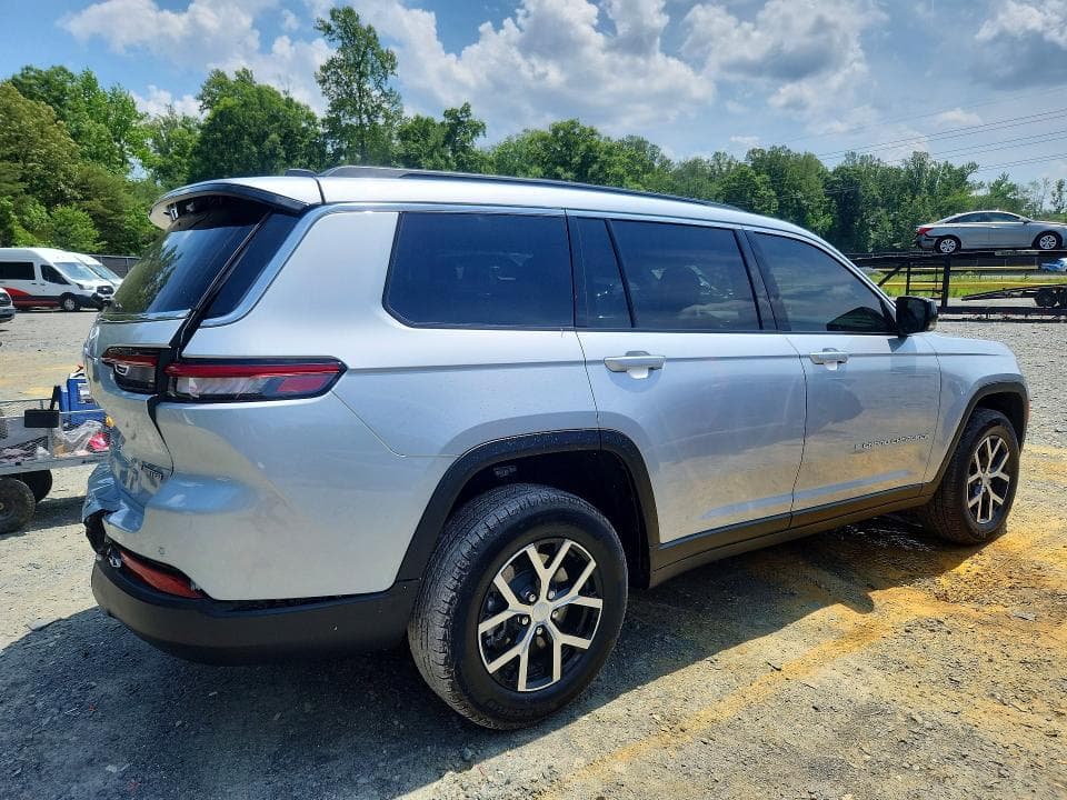 2025 JEEP GRAND CHEROKEE L LIMITED 3