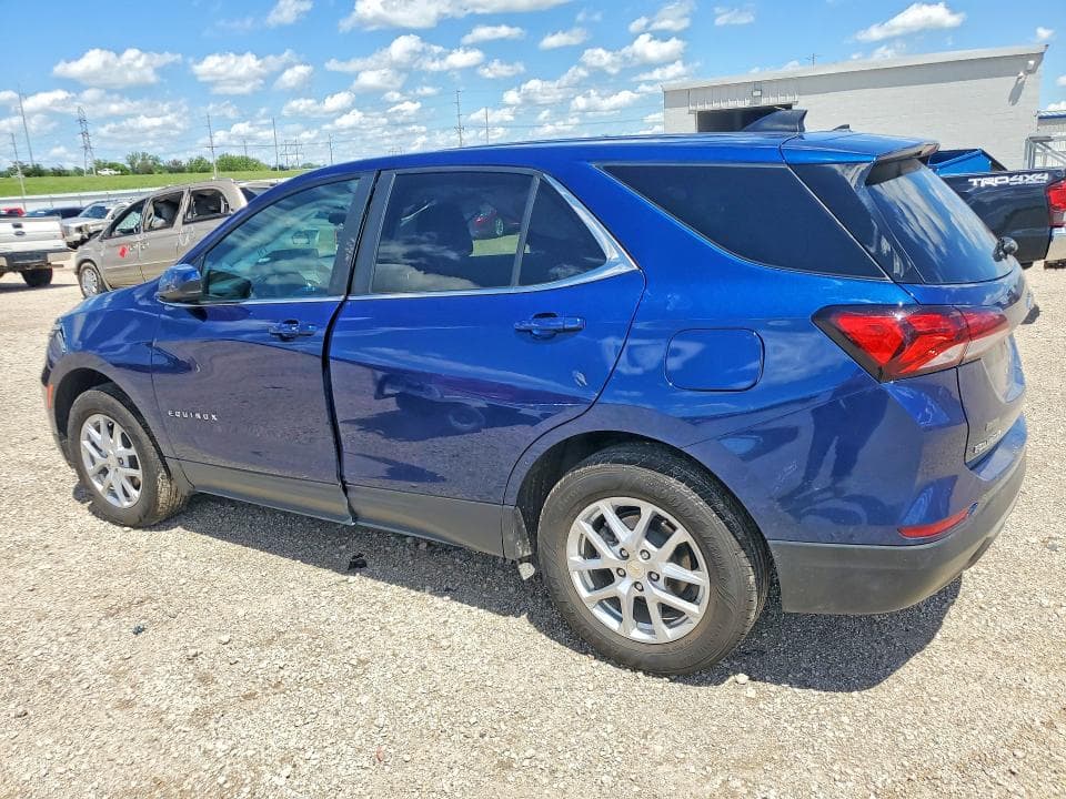 2023 CHEVROLET EQUINOX LT 2