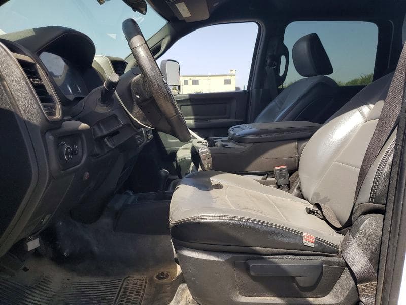 2022 RAM 2500 TRADESMAN 7