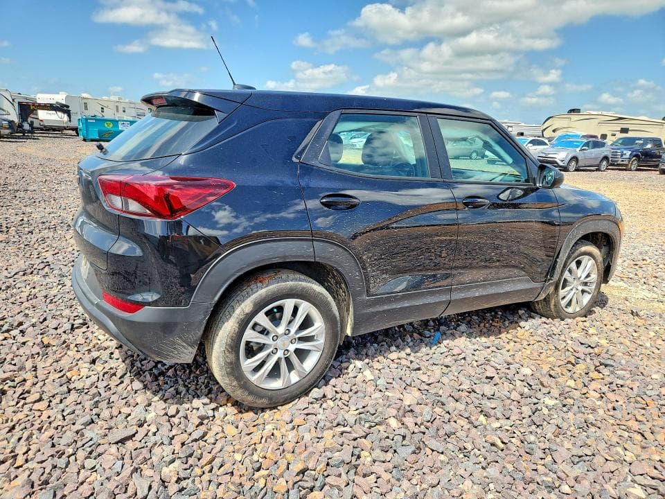 2023 CHEVROLET TRAILBLAZER LS 3