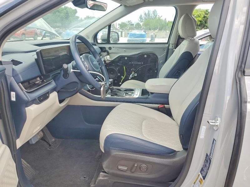 2025 KIA CARNIVAL EX 7