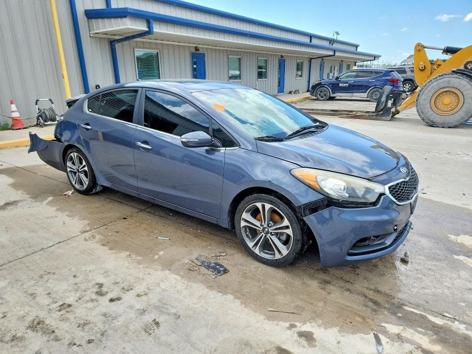 2016 KIA FORTE EX 4