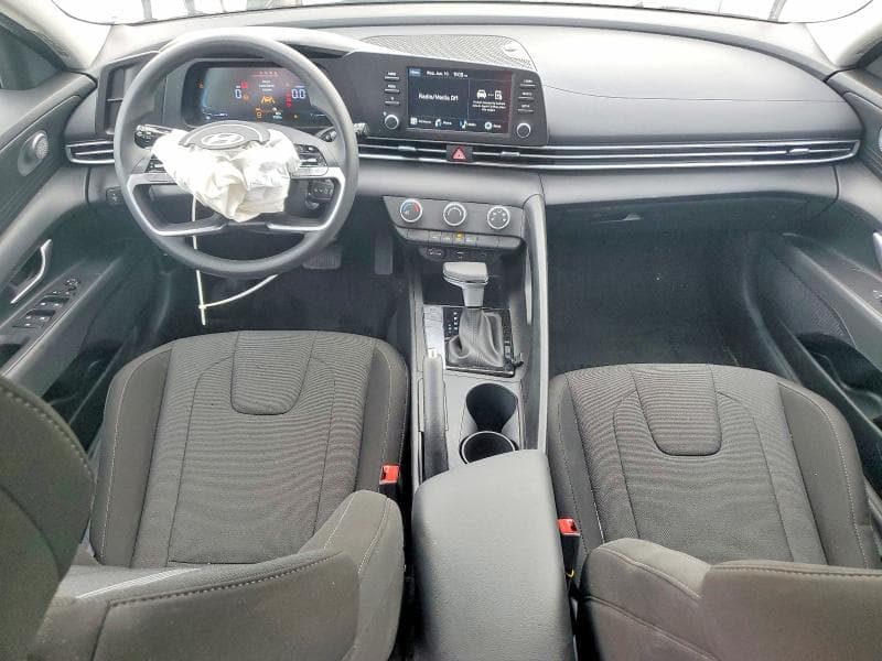 2026 HYUNDAI ELANTRA SE SE 8