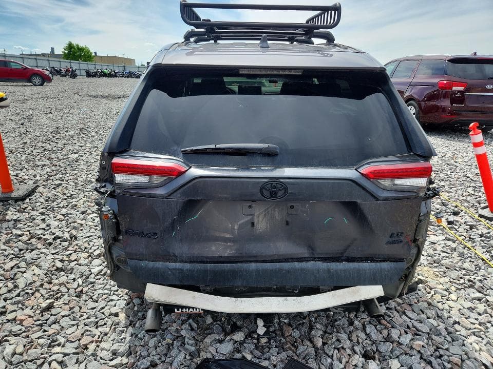 2022 TOYOTA RAV4 LE LE 6