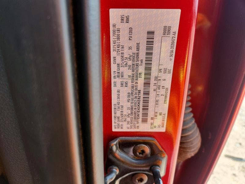 2019 FORD F150 SUPERCREW SUPERCREW 12