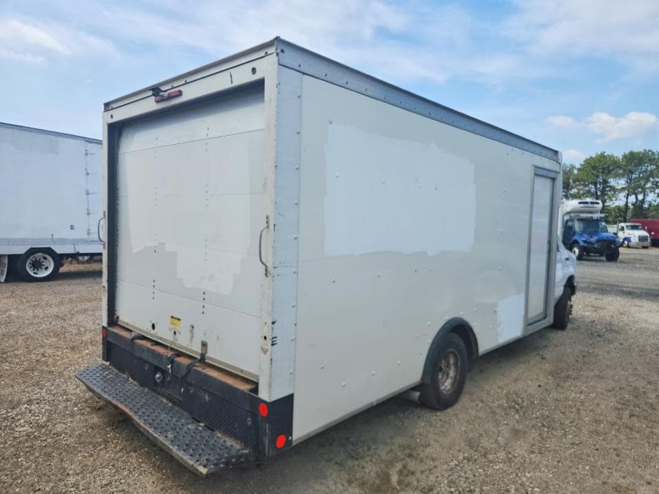 2022 FORD ECONOLINE E350 SUPER DUTY CUTAWAY VAN 4