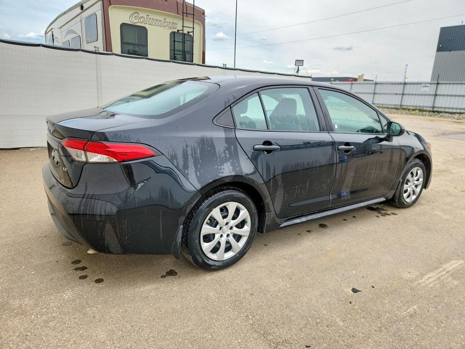 2022 TOYOTA COROLLA LE LE 3
