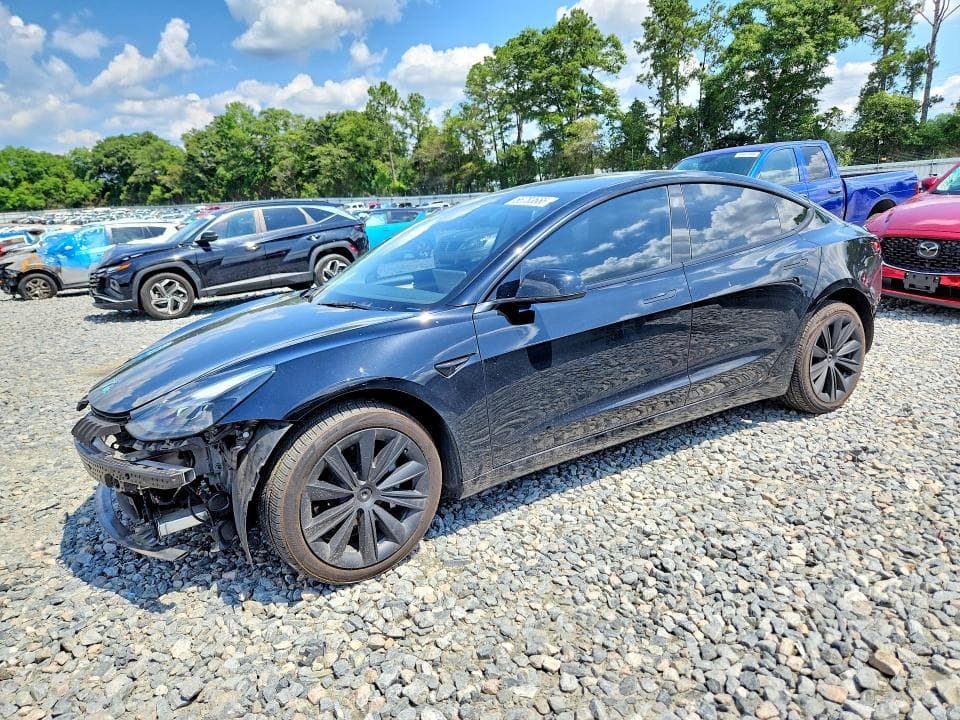 2023 TESLA MODEL 3 1