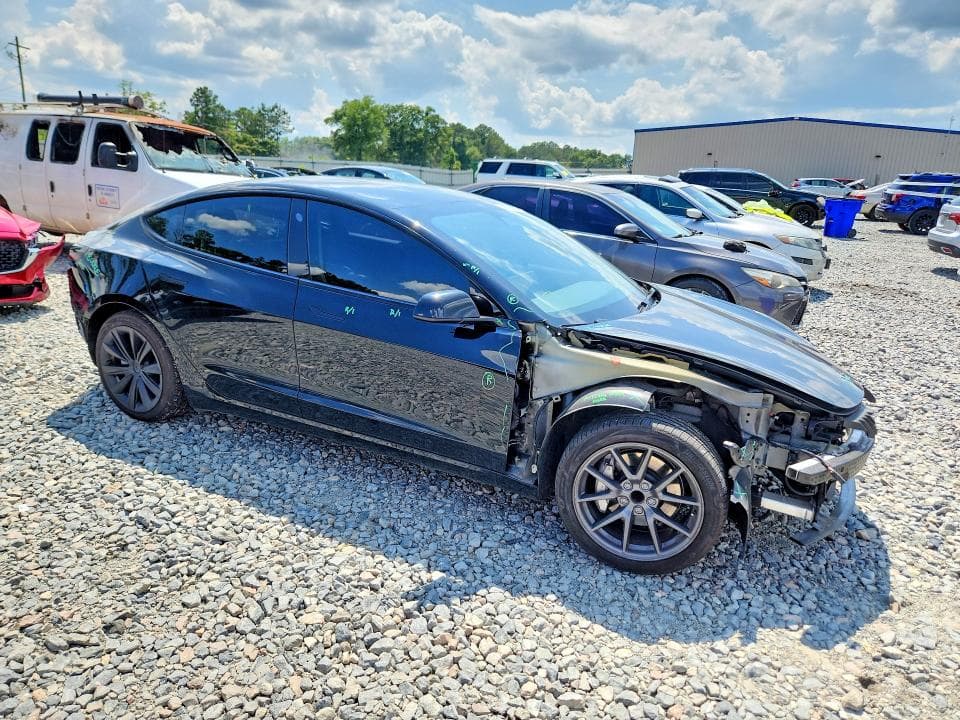 2023 TESLA MODEL 3 4