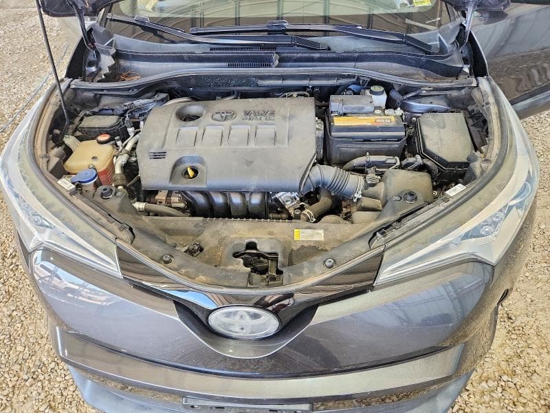 2018 TOYOTA C-HR XLE XLE 12