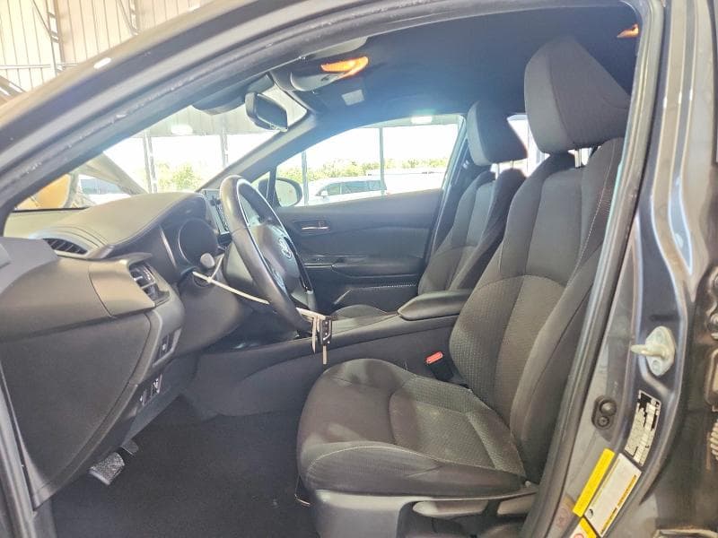 2018 TOYOTA C-HR XLE XLE 7