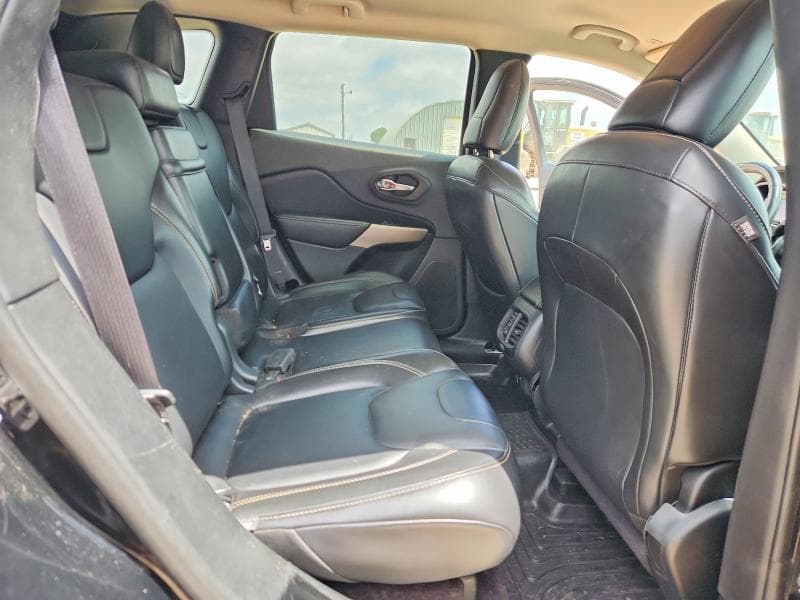 2018 JEEP CHEROKEE LIMITED 10