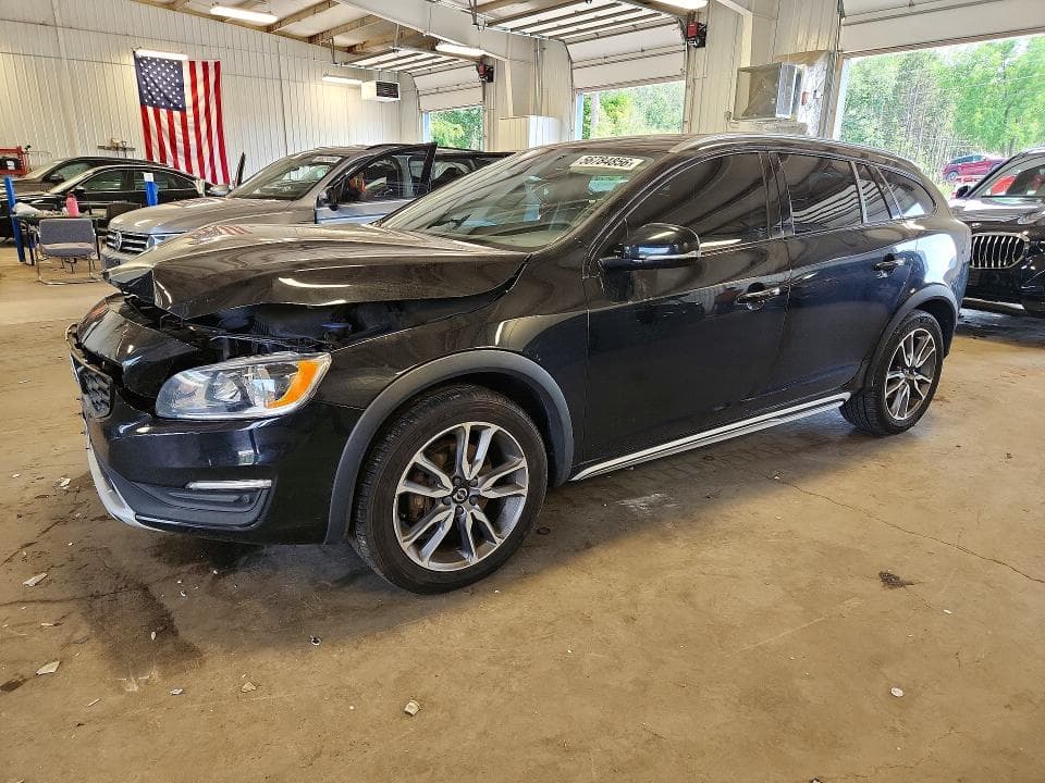 2018 VOLVO V60 CROSS COUNTRY PREMIER PREMIER - 1