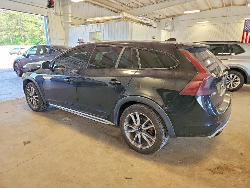 2018 VOLVO V60 CROSS COUNTRY PREMIER PREMIER 2