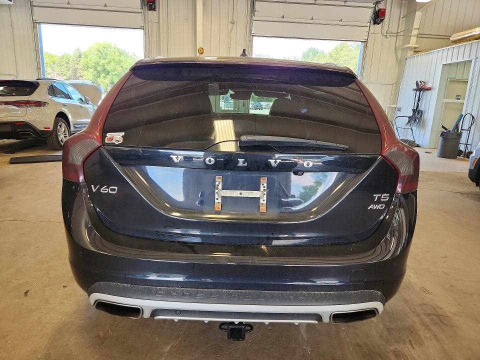 2018 VOLVO V60 CROSS COUNTRY PREMIER PREMIER 6