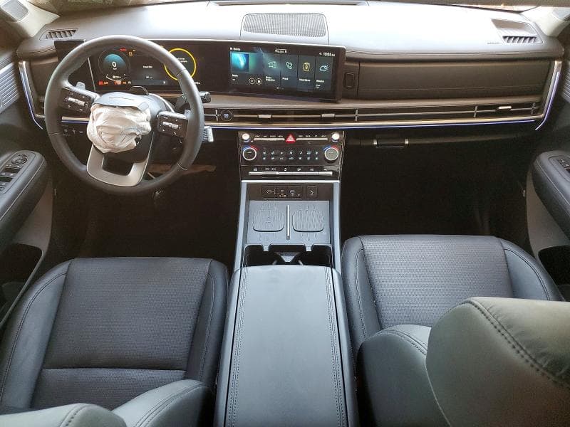 2025 HYUNDAI SANTA FE LIMITED 8