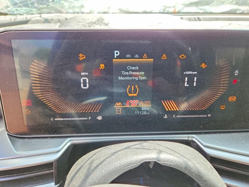 2026 KIA SORENTO S 9