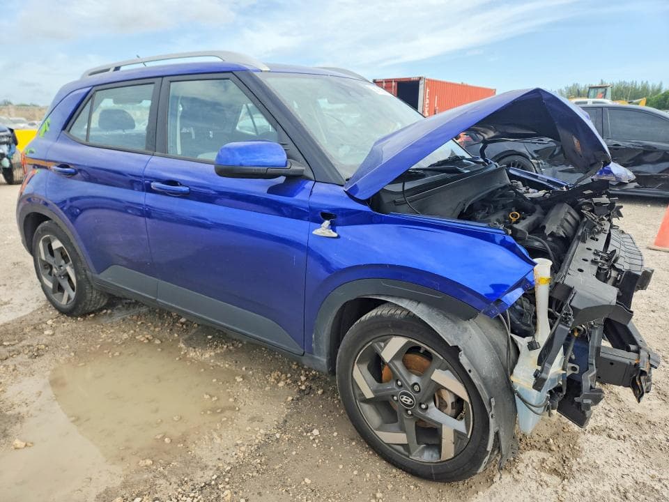 2023 HYUNDAI VENUE SEL 4