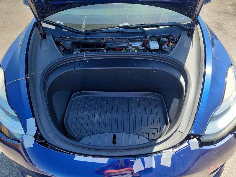 2018 TESLA MODEL 3 11