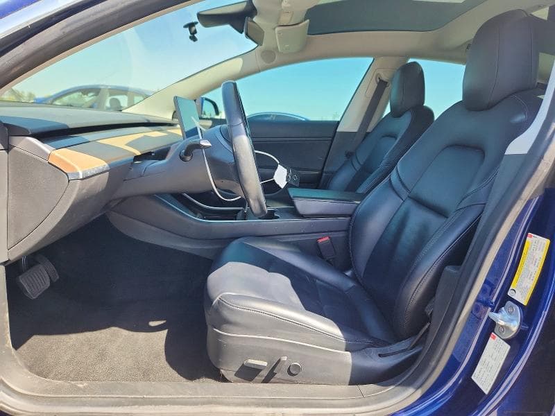 2018 TESLA MODEL 3 7