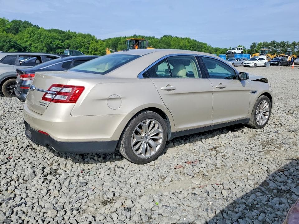 2018 FORD TAURUS LIMITED 3