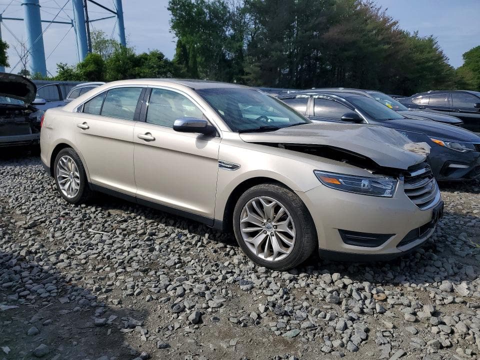 2018 FORD TAURUS LIMITED 4