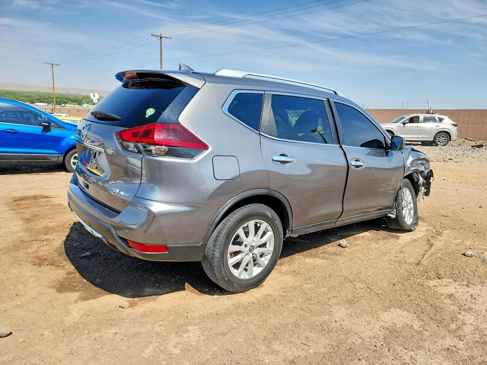2020 NISSAN ROGUE SV 3