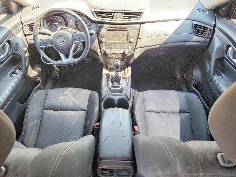2020 NISSAN ROGUE SV 8