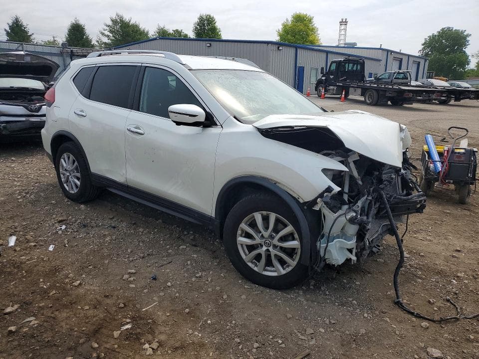 2018 NISSAN ROGUE SV 4