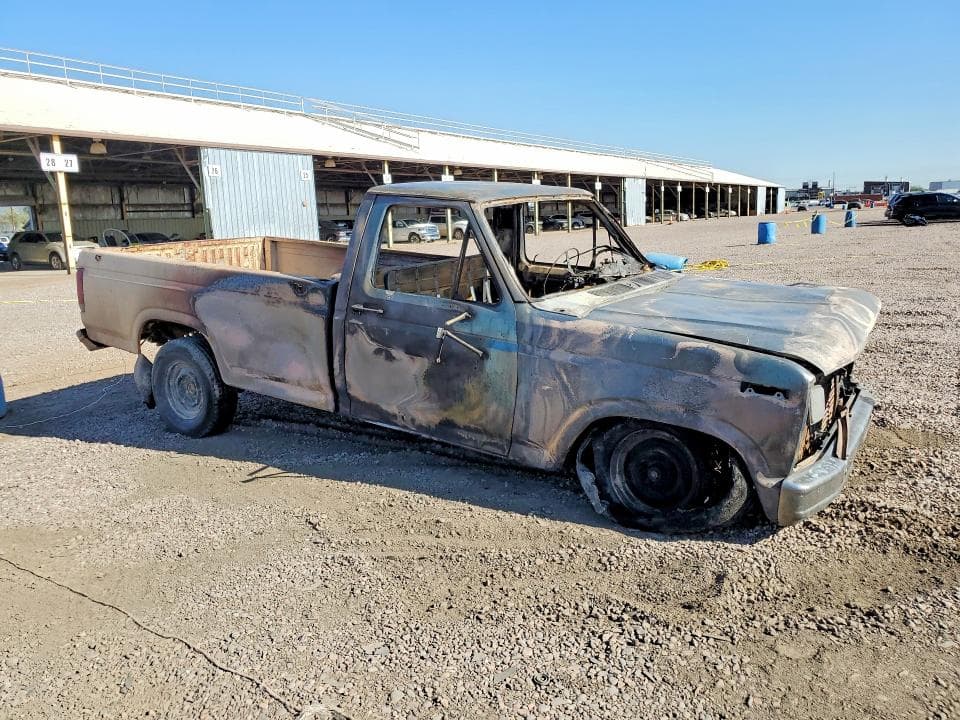 1985 FORD F150 4