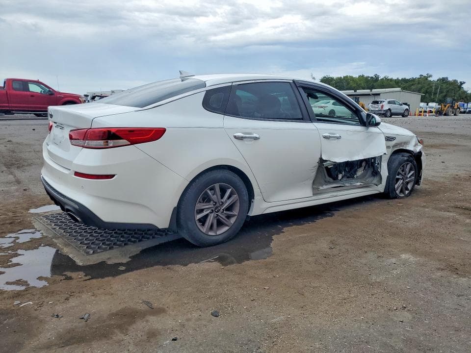 2020 KIA OPTIMA LX 3