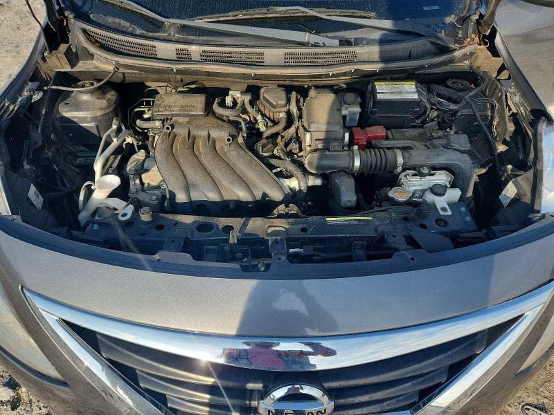 2019 NISSAN VERSA SV 11