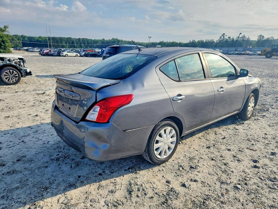 2019 NISSAN VERSA SV 3