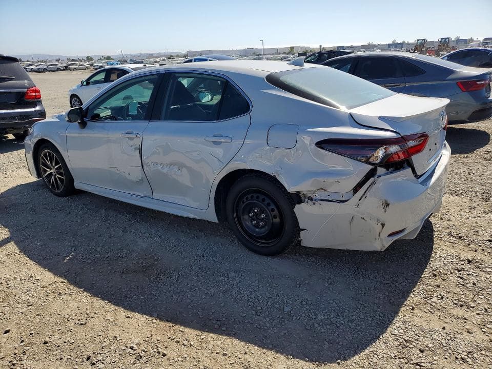 2023 TOYOTA CAMRY SE 2
