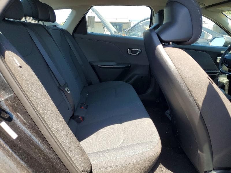 2025 KIA K4 LXS LXS 11