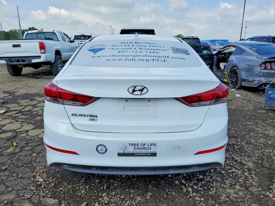 2017 HYUNDAI ELANTRA SE 6