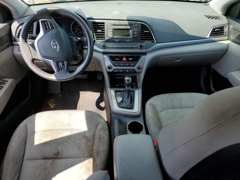 2017 HYUNDAI ELANTRA SE 8