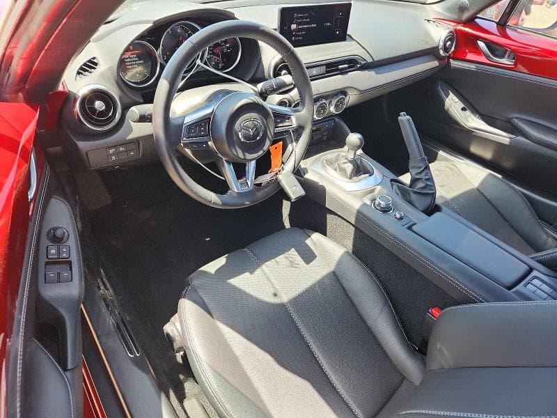 2025 MAZDA MX-5 MIATA GRAND TOURING 8