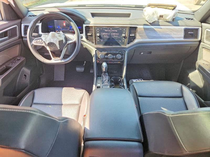 2022 VOLKSWAGEN ATLAS CROSS SPORT SE SE 8