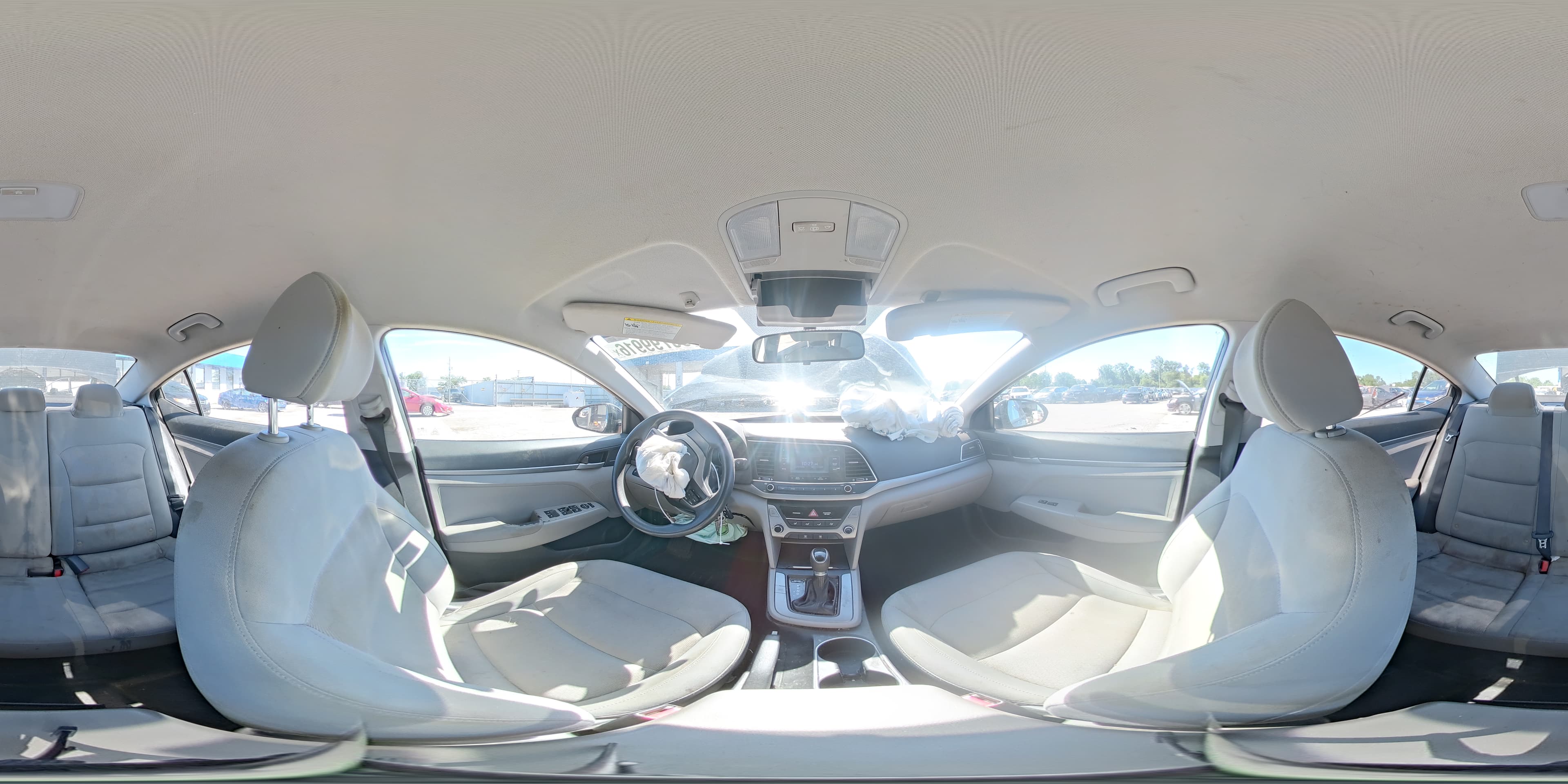 2017 HYUNDAI ELANTRA SE SE 15