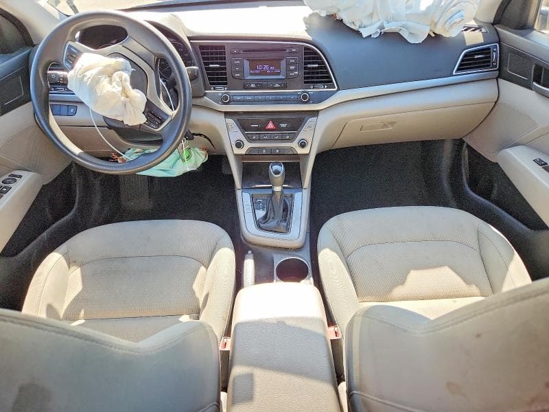 2017 HYUNDAI ELANTRA SE SE 8